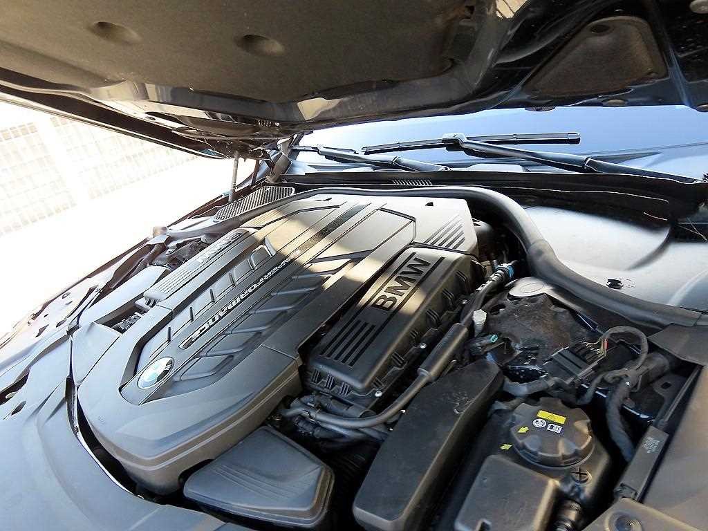 BMW 7시리즈 7시리즈 (G11) M760Li xDrive 이미지 19