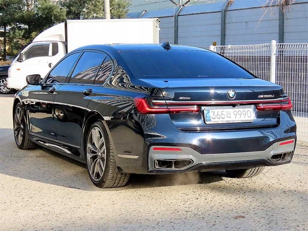 BMW 7시리즈 7시리즈 (G11) M760Li xDrive 이미지 3