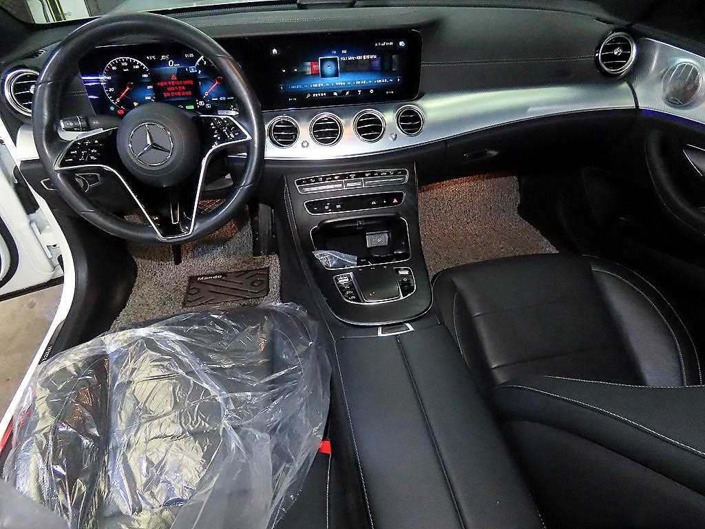 벤츠 E 클래스 E-클래스 W213 E350 4MATIC 아방가르드 이미지 10