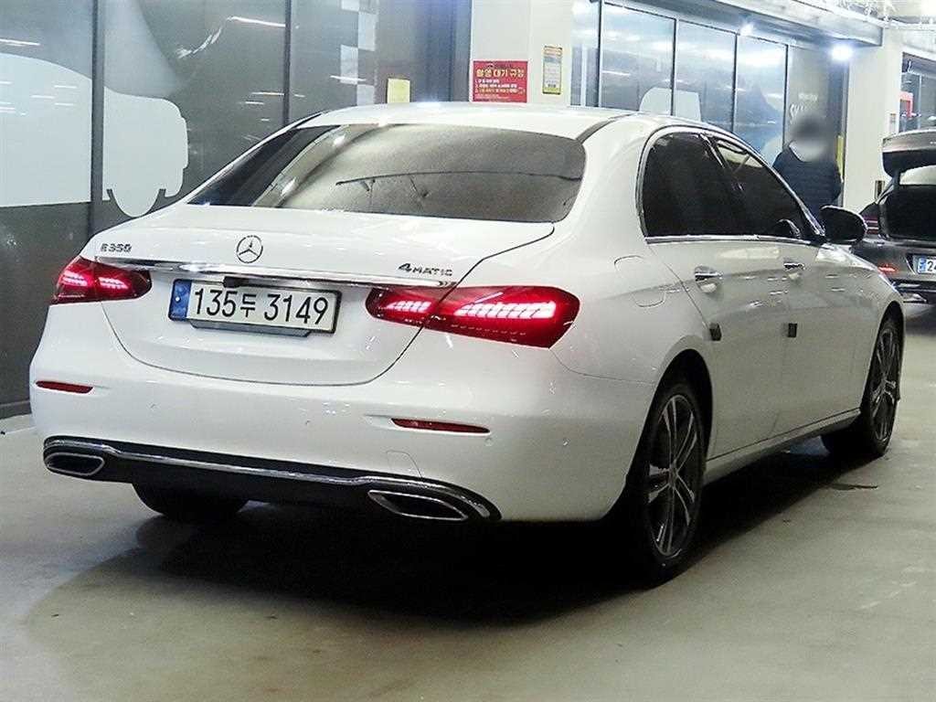 벤츠 E 클래스 E-클래스 W213 E350 4MATIC 아방가르드 이미지 4