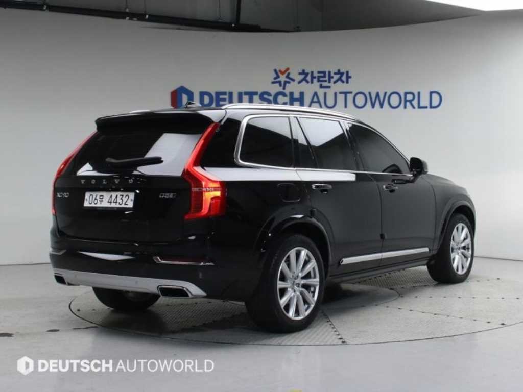 볼보 XC90 XC90 2세대 2.0 D5 AWD 인스크립션 이미지 2