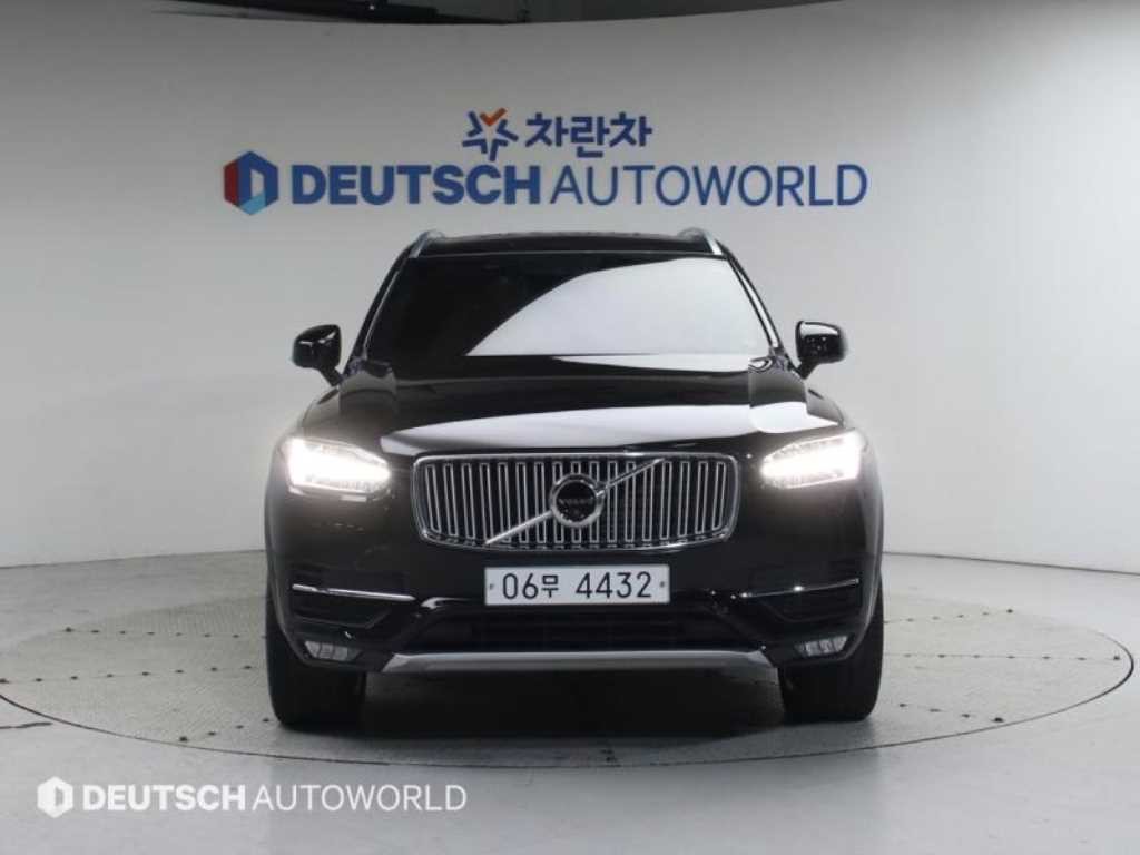 볼보 XC90 XC90 2세대 2.0 D5 AWD 인스크립션 이미지 3