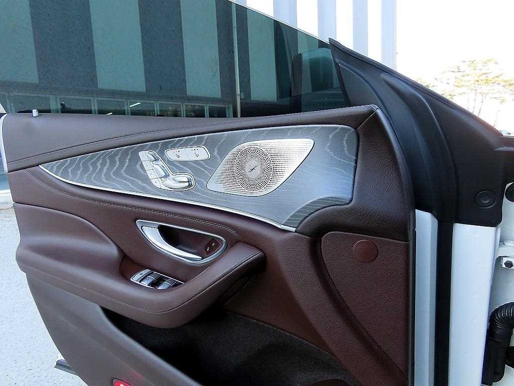 벤츠 CLS 클래스 CLS클래스 C257 CLS 450 4MATIC AMG Line 이미지 12