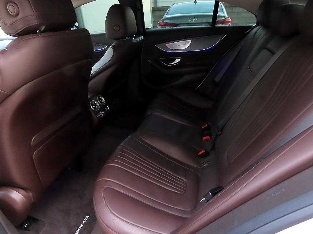 벤츠 CLS 클래스 CLS클래스 C257 CLS 450 4MATIC AMG Line 이미지 6