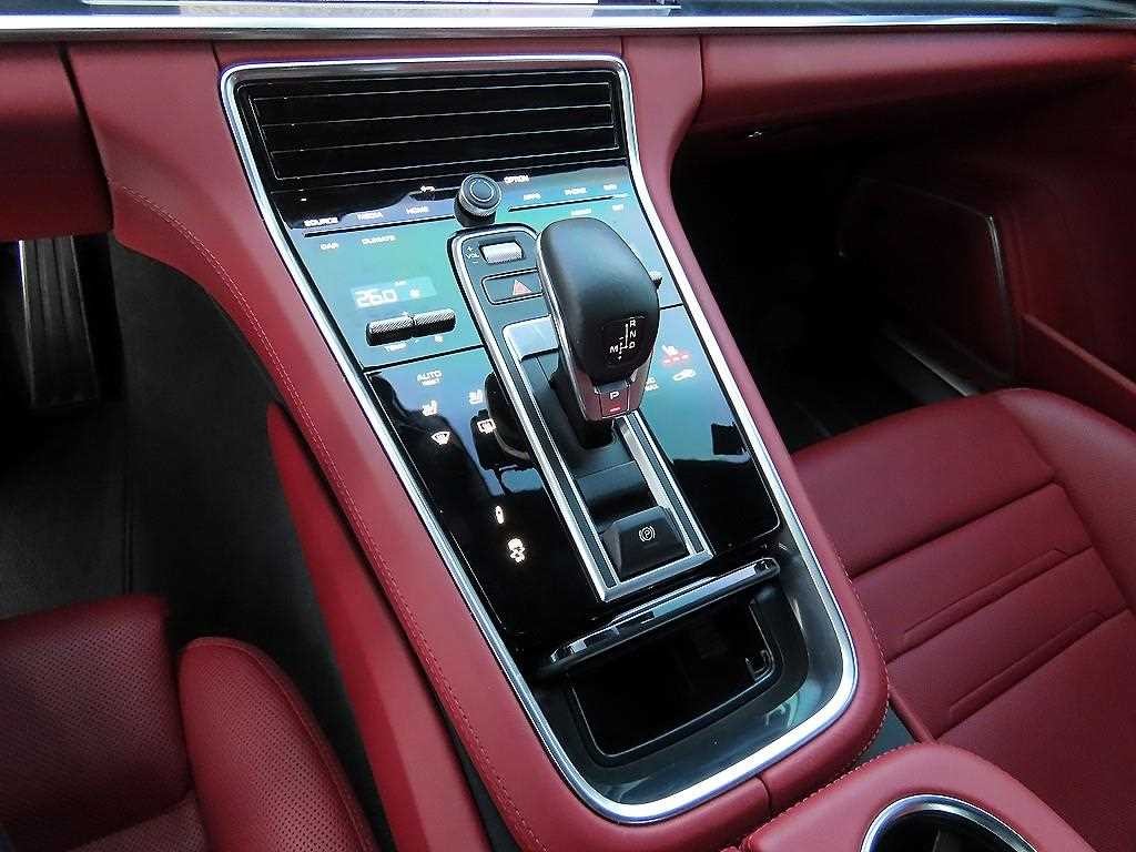포르쉐 파나메라 파나메라(971) 4.0 GTS 이미지 11