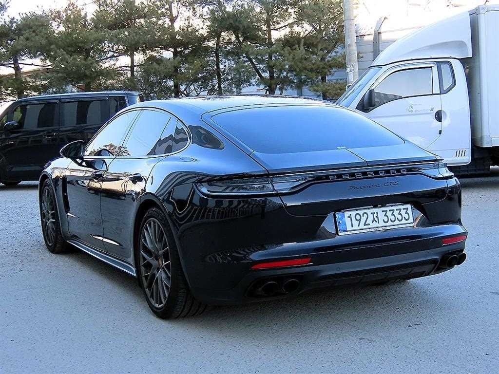 포르쉐 파나메라 파나메라(971) 4.0 GTS 이미지 3