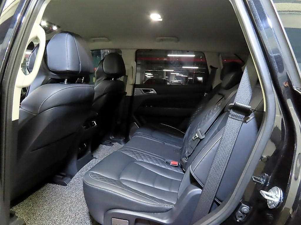 KG모빌리티(쌍용) 렉스턴 올 뉴 렉스턴 (Y450) 디젤 2.2 4WD 프레스티지 이미지 7