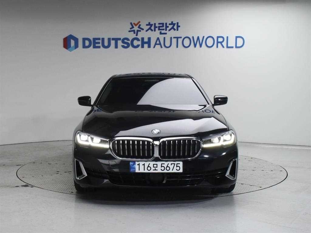 BMW 5시리즈 5시리즈 (G30) 523d 럭셔리 이미지 3