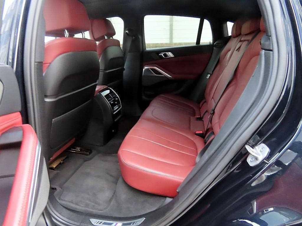 BMW X6 X6 (G06) xDrive 30d M 스포츠 이미지 6