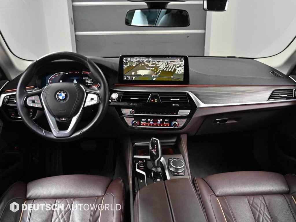 BMW 5시리즈 5시리즈 (G30) 530i 럭셔리 이미지 7