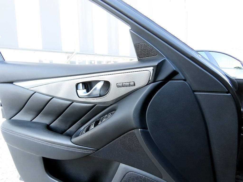 인피니티 Q Q50 2.2D 프리미엄 이미지 11