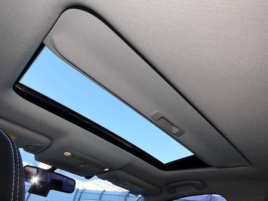 인피니티 Q Q50 2.2D 프리미엄 이미지 17