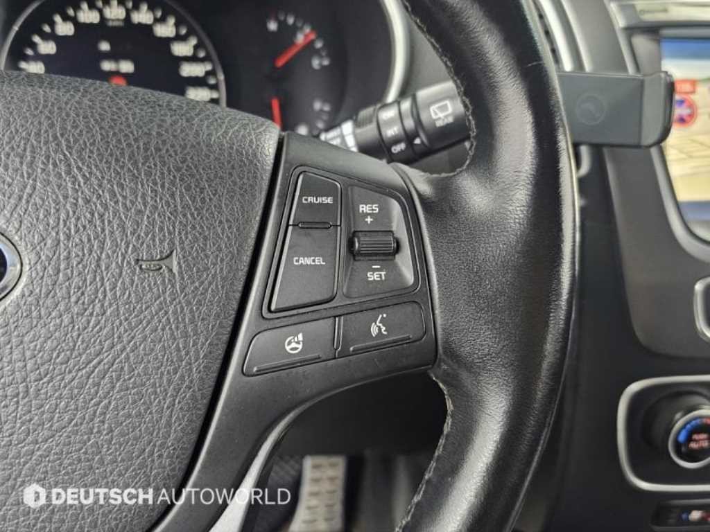 기아 쏘렌토 뉴 쏘렌토 R 2WD 2.0 프레스티지 이미지 18