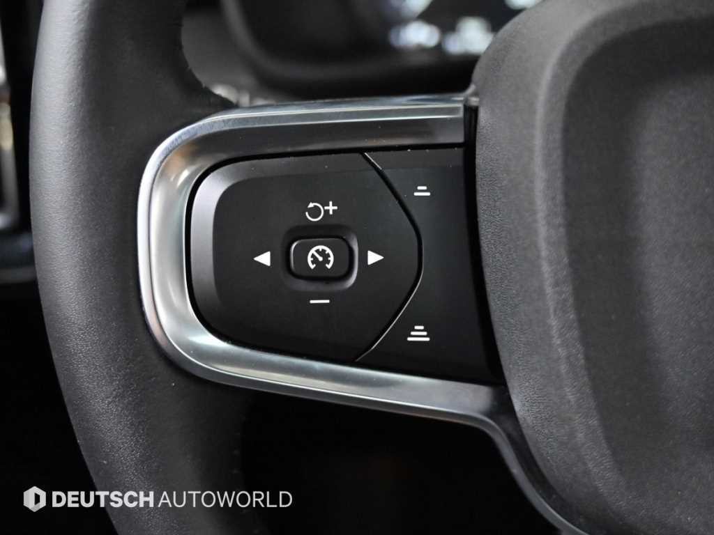 볼보 XC40 B4 AWD 인스크립션 이미지 18