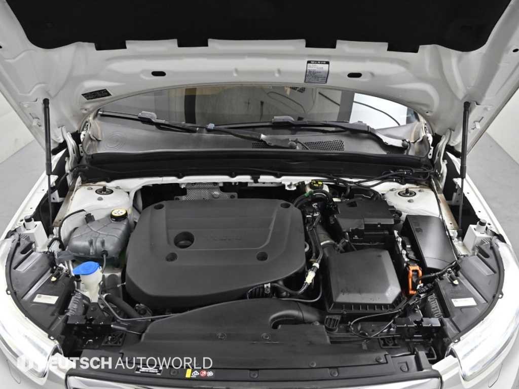 볼보 XC40 B4 AWD 인스크립션 이미지 6