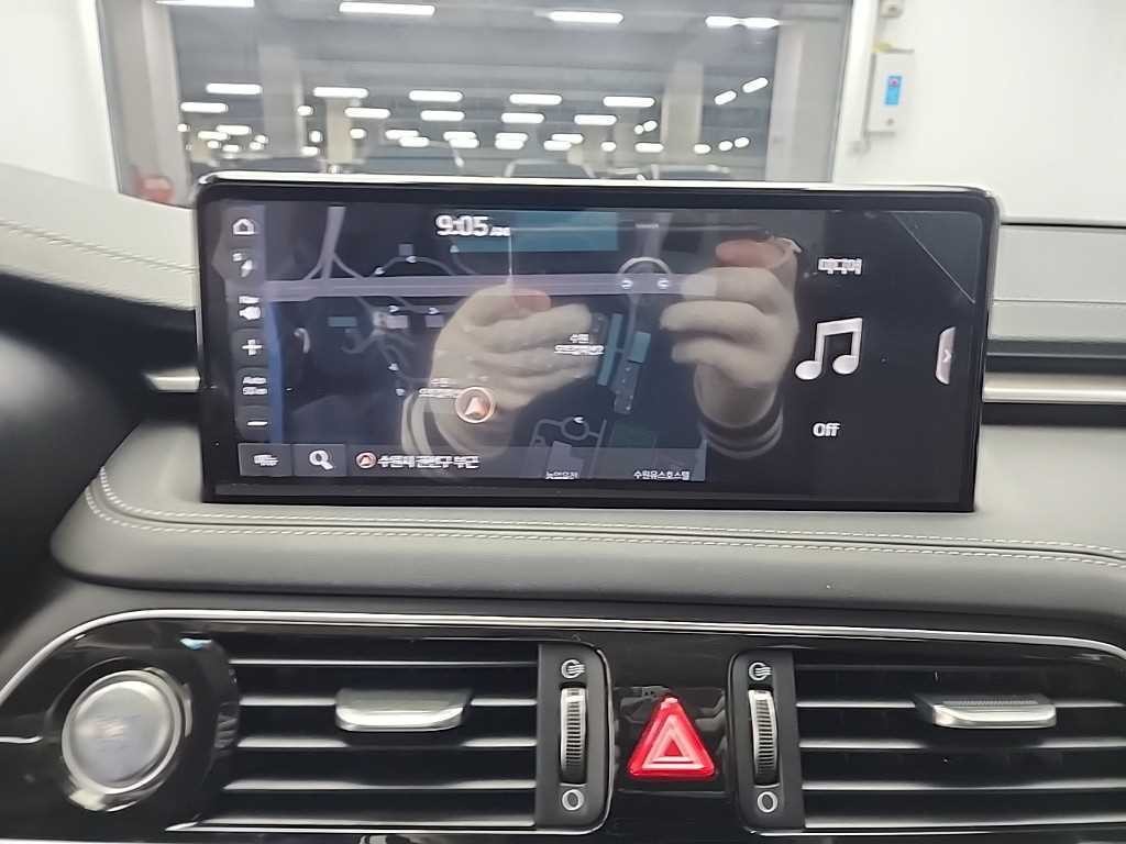 제네시스 G70 더 뉴 G70 가솔린 2.0T 4WD 이미지 15