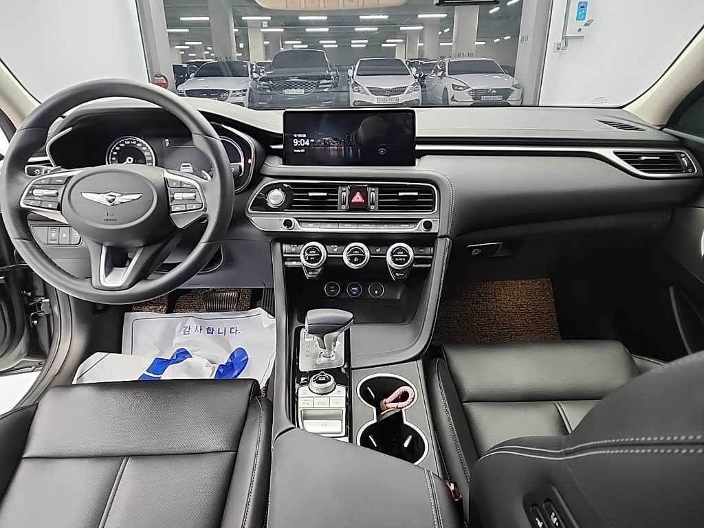 제네시스 G70 더 뉴 G70 가솔린 2.0T 4WD 이미지 7