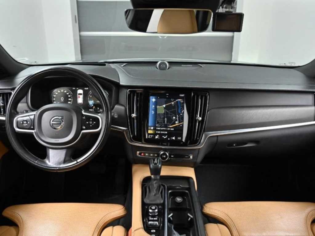 볼보 V90 V90 크로스컨트리 T5 프로 AWD 이미지 1