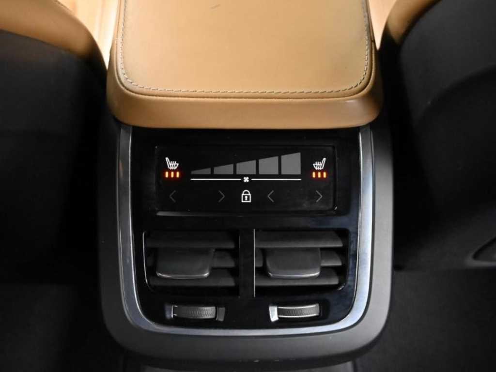 볼보 V90 V90 크로스컨트리 T5 프로 AWD 이미지 16