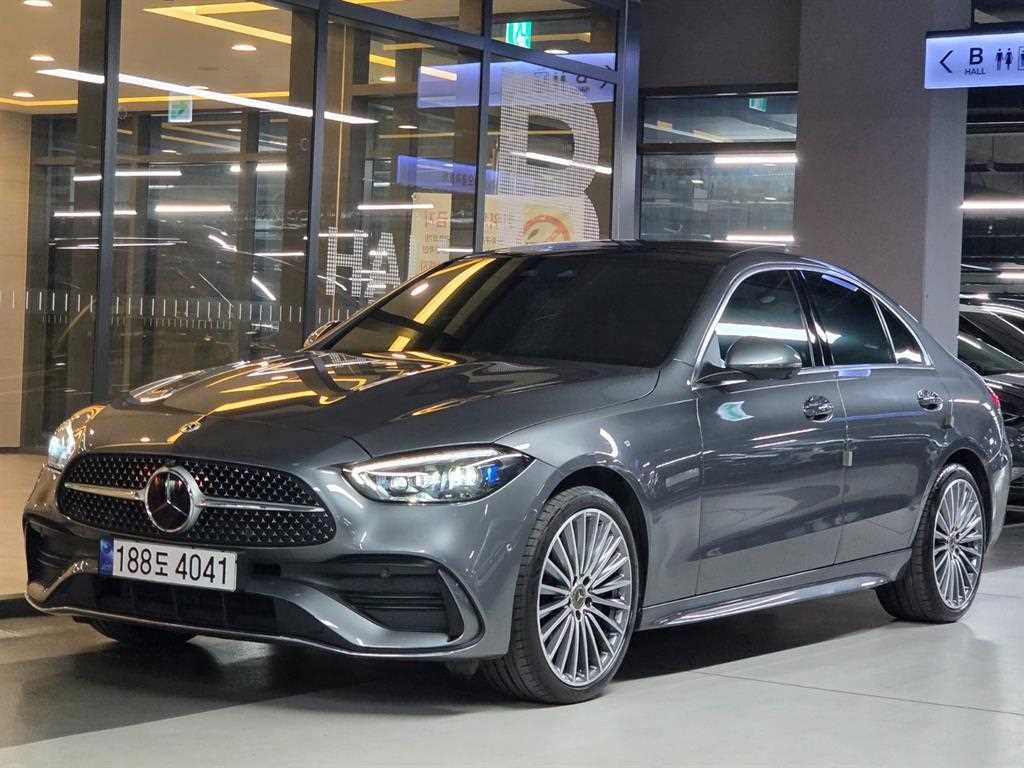 벤츠 C 클래스 C클래스 W206 C300 AMG 라인 이미지 1