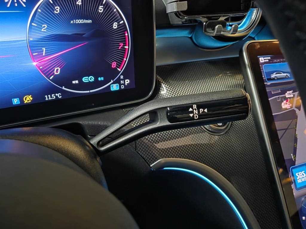 벤츠 C 클래스 C클래스 W206 C300 AMG 라인 이미지 14