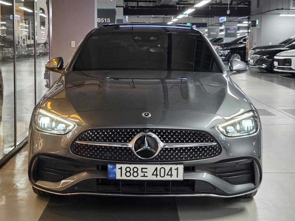 벤츠 C 클래스 C클래스 W206 C300 AMG 라인 이미지 4