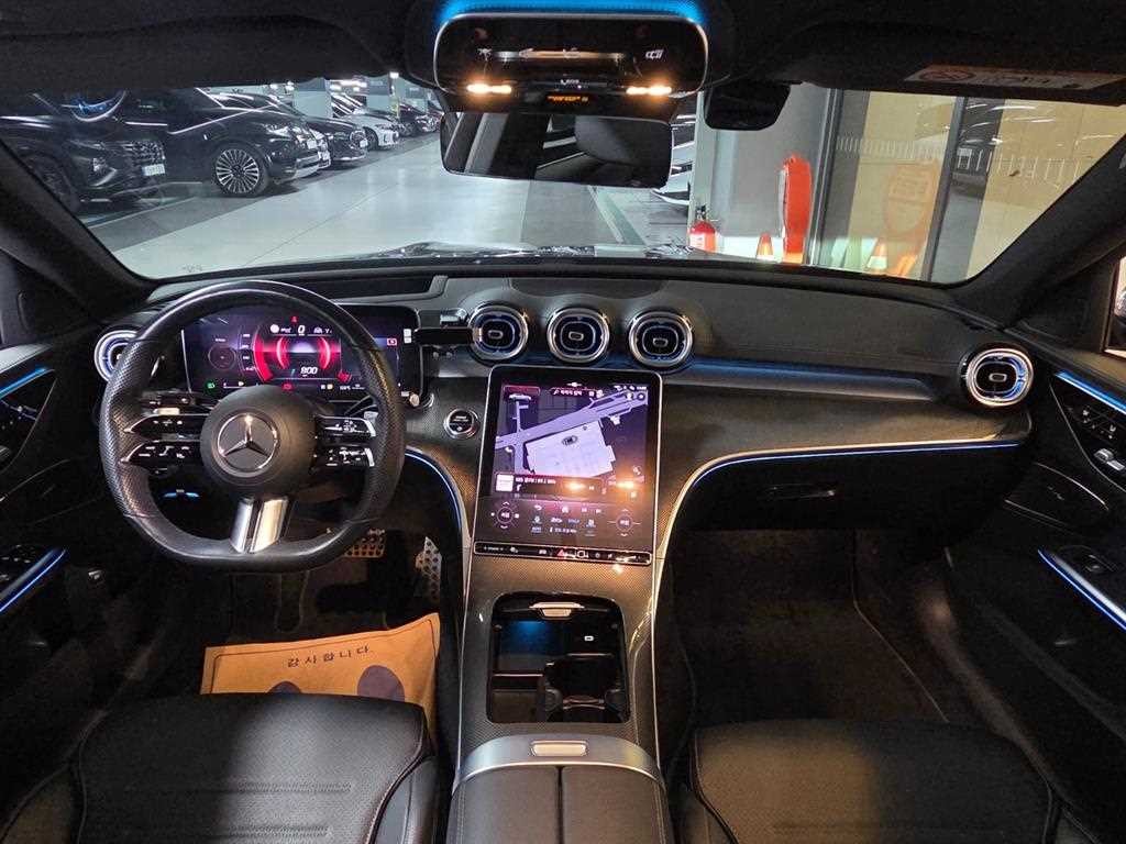 벤츠 C 클래스 C클래스 W206 C300 AMG 라인 이미지 8