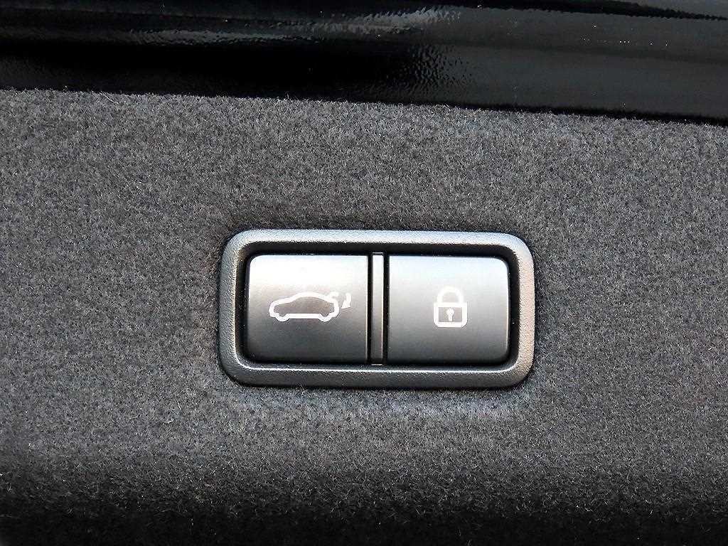 기아 K9 더 K9 3.8 GDI AWD 플래티넘Ⅱ 이미지 16