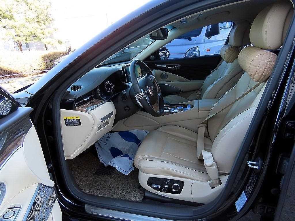 기아 K9 더 K9 3.8 GDI AWD 플래티넘Ⅱ 이미지 7