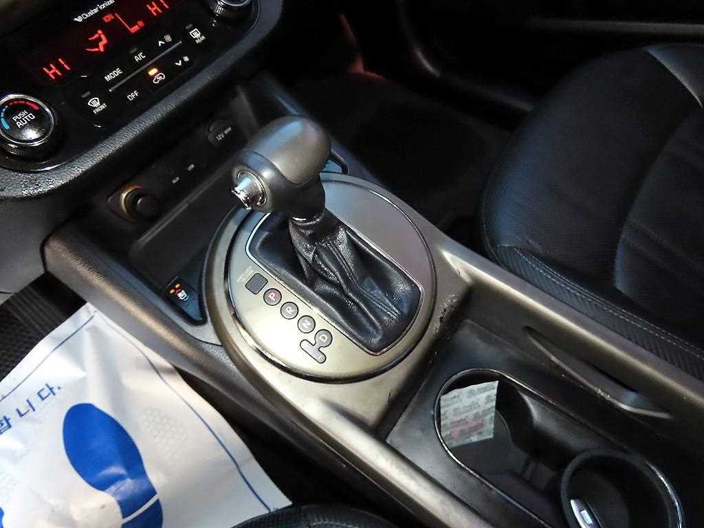 기아 스포티지 더 뉴 스포티지 R 디젤 2WD 프레스티지 이미지 10