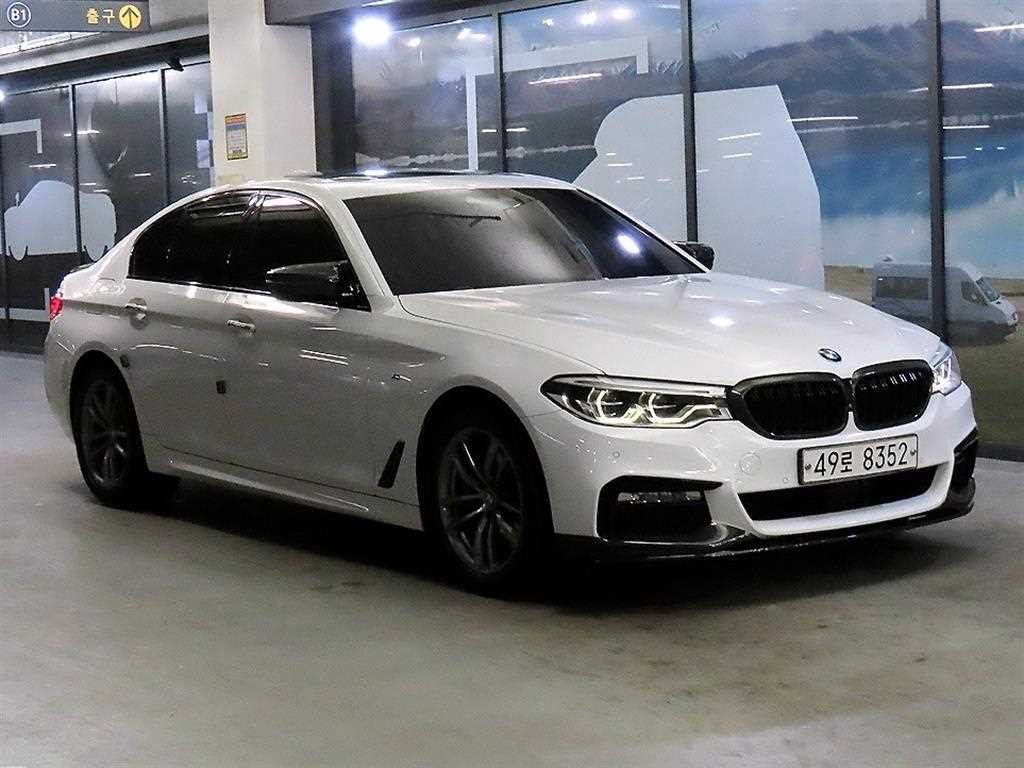 BMW 5시리즈 5시리즈 (G30) 530i M 스포츠 플러스 이미지 1