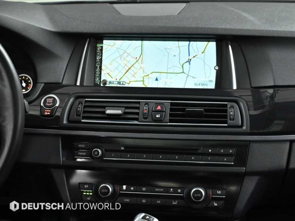 BMW 5시리즈 5시리즈 (F10) 520d xDrive 이미지 14