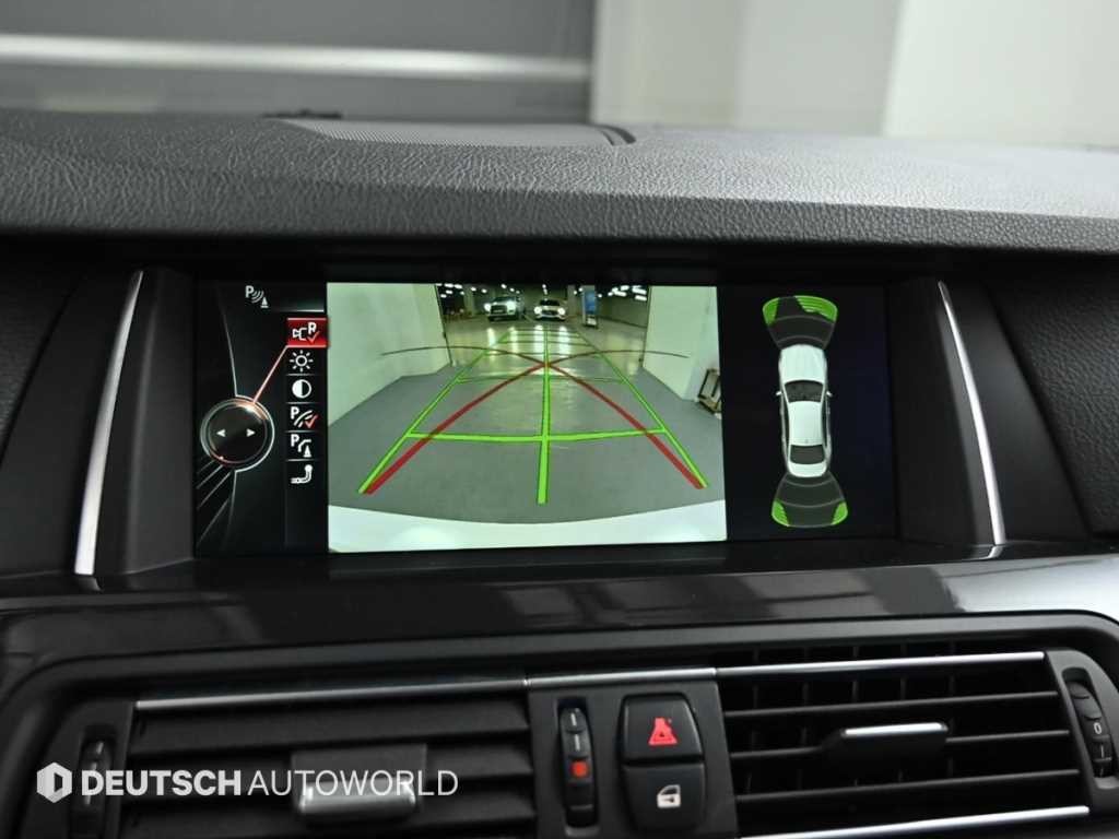 BMW 5시리즈 5시리즈 (F10) 520d xDrive 이미지 15