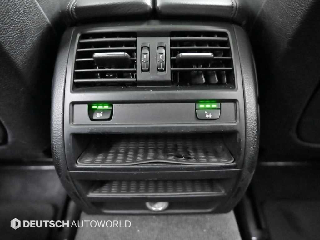 BMW 5시리즈 5시리즈 (F10) 520d xDrive 이미지 16