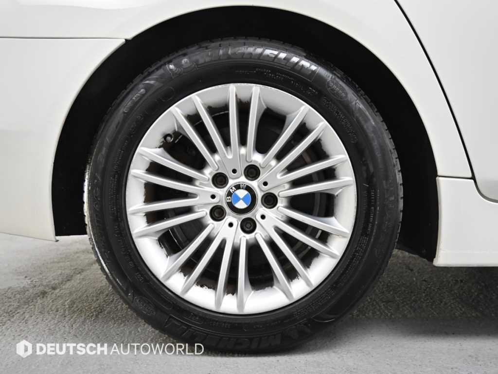 BMW 5시리즈 5시리즈 (F10) 520d xDrive 이미지 5