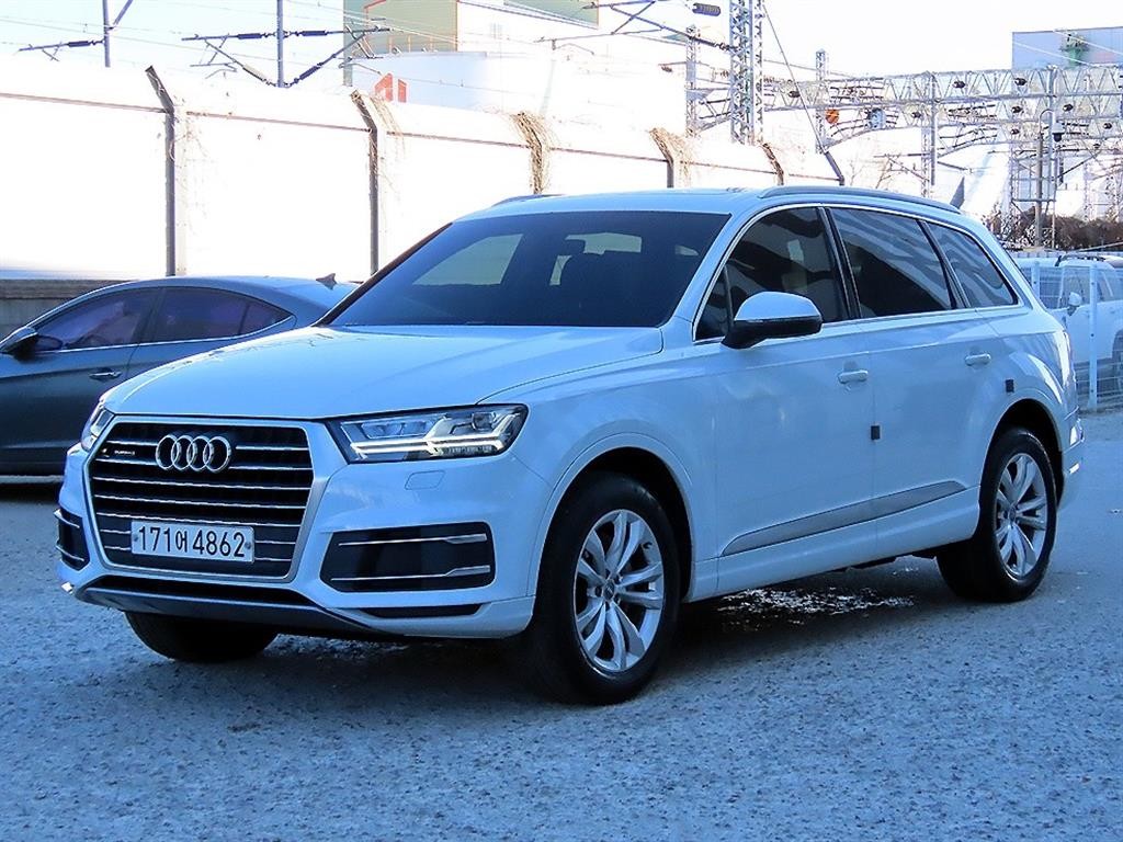 아우디 Q7 Q7 (4M) 45 TFSI 콰트로 이미지 2