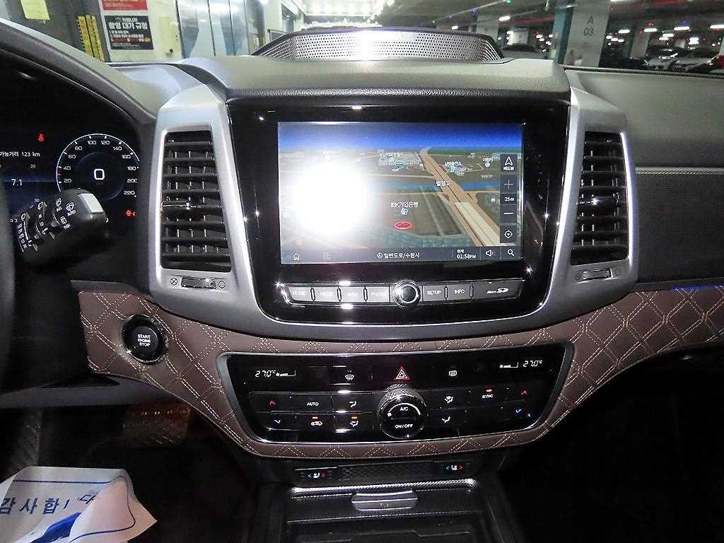 KG모빌리티(쌍용) 렉스턴 올 뉴 렉스턴 (Y450) 디젤 2.2 4WD 마스터 이미지 11