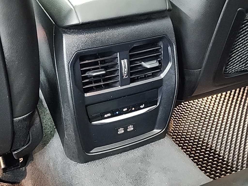 BMW 3시리즈 3시리즈 (G20) 320d xDrive M 스포츠 이미지 13