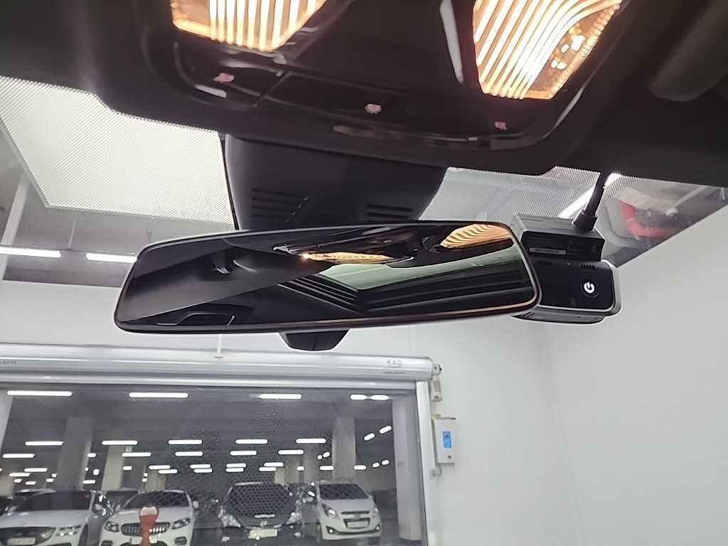 BMW 3시리즈 3시리즈 (G20) 320d xDrive M 스포츠 이미지 17