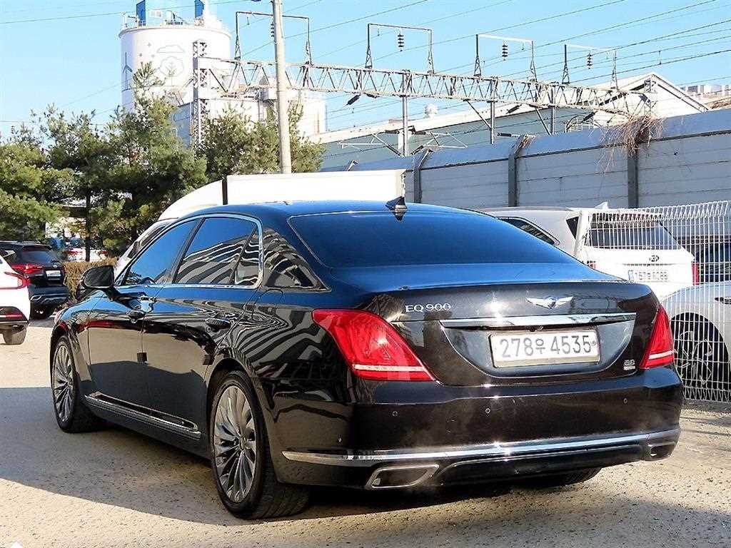 제네시스 EQ900 3.8 GDI AWD 프리미엄 럭셔리 이미지 3
