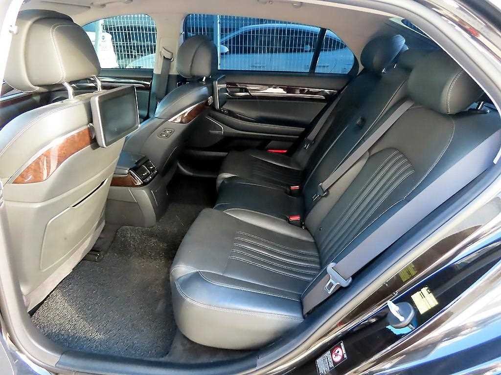 제네시스 EQ900 3.8 GDI AWD 프리미엄 럭셔리 이미지 6