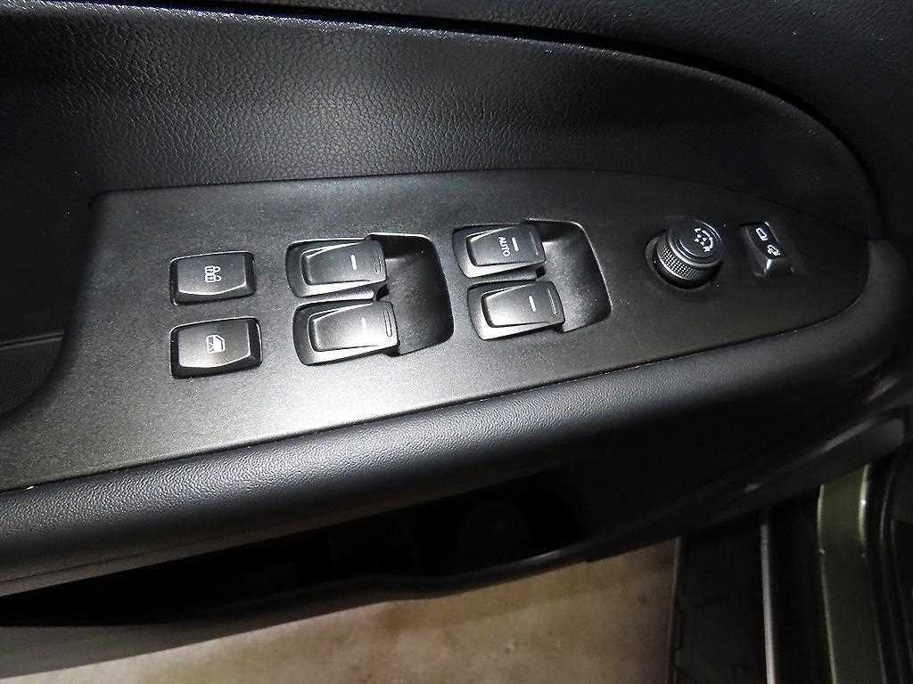 KG모빌리티(쌍용) 렉스턴 더 뉴 렉스턴 스포츠 디젤 2.2 4WD 프레스티지 이미지 16