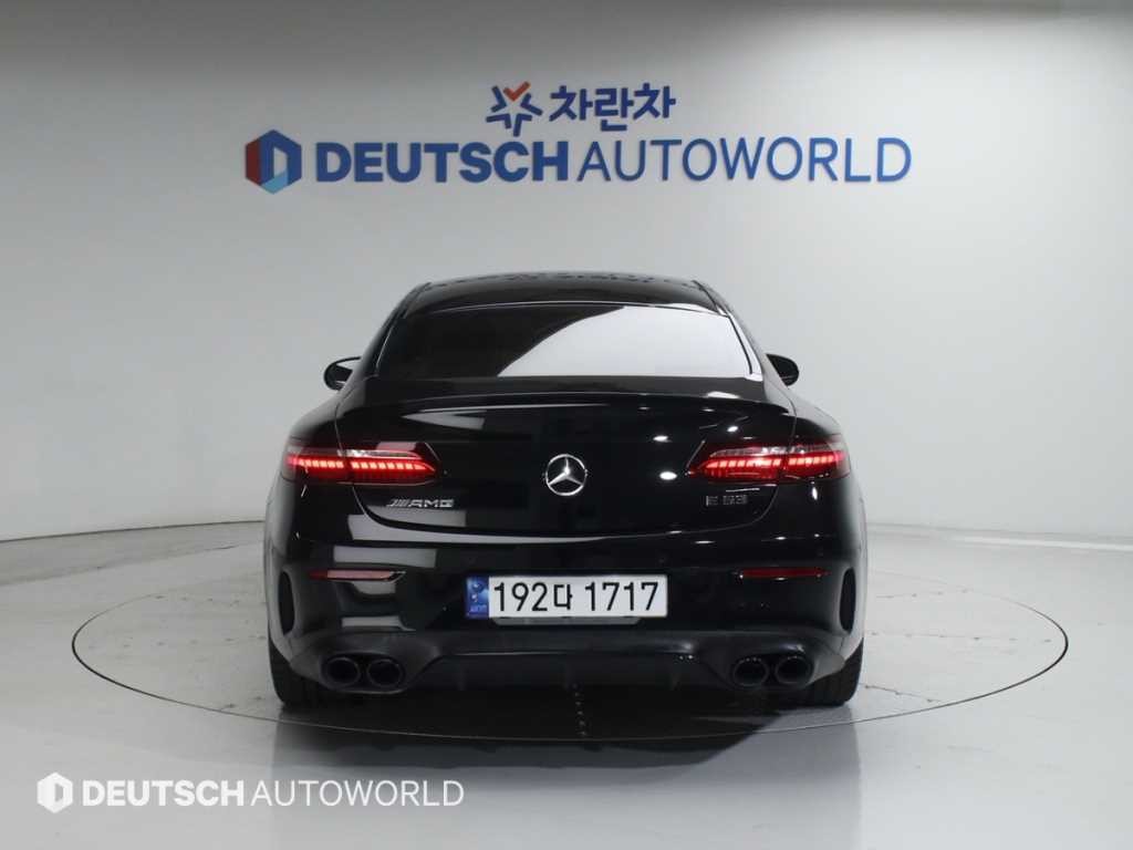 벤츠 E 클래스 E-클래스 W213 E53 AMG 4MATIC+ 쿠페 이미지 4