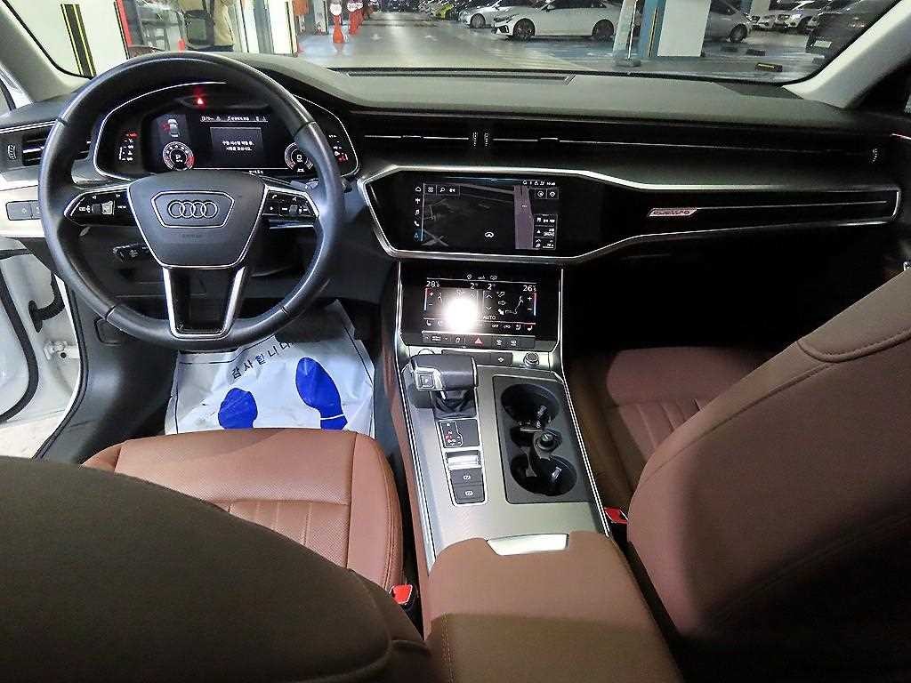 아우디 A6 A6 (C8) 45 TFSI 콰트로 이미지 10