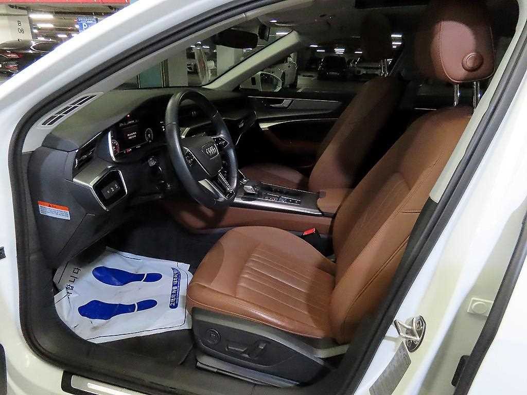 아우디 A6 A6 (C8) 45 TFSI 콰트로 이미지 6