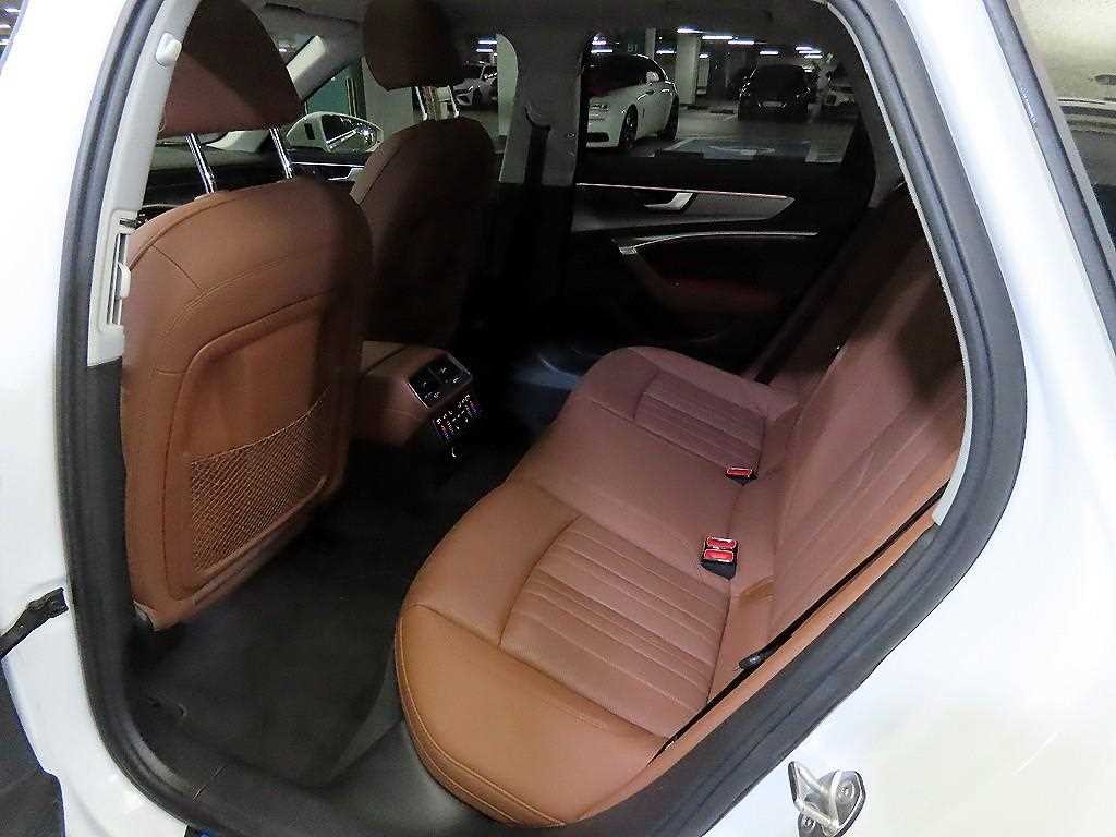 아우디 A6 A6 (C8) 45 TFSI 콰트로 이미지 7