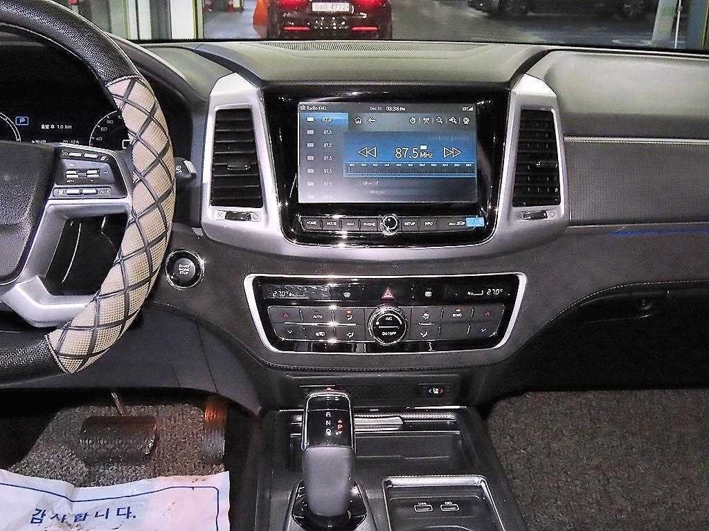 KG모빌리티(쌍용) 렉스턴 올 뉴 렉스턴 (Y450) 디젤 2.2 4WD 더 블랙 이미지 11