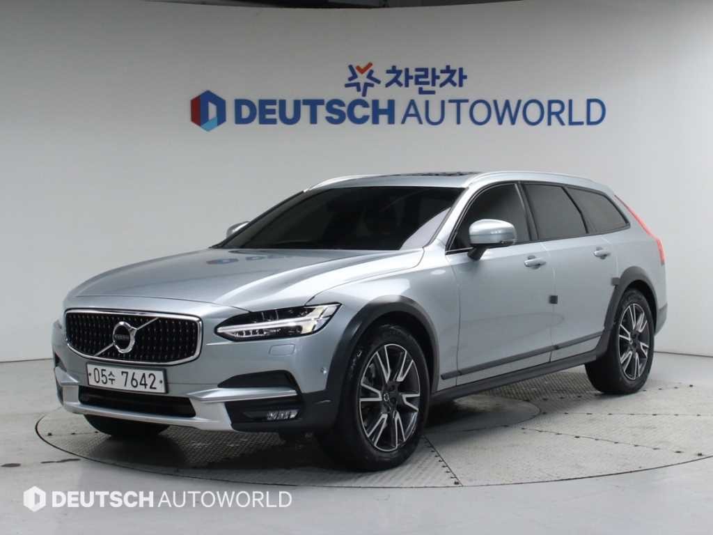 볼보 V90 V90 크로스컨트리 T5 AWD 이미지 1