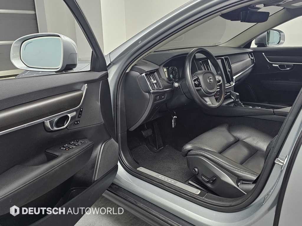볼보 V90 V90 크로스컨트리 T5 AWD 이미지 11