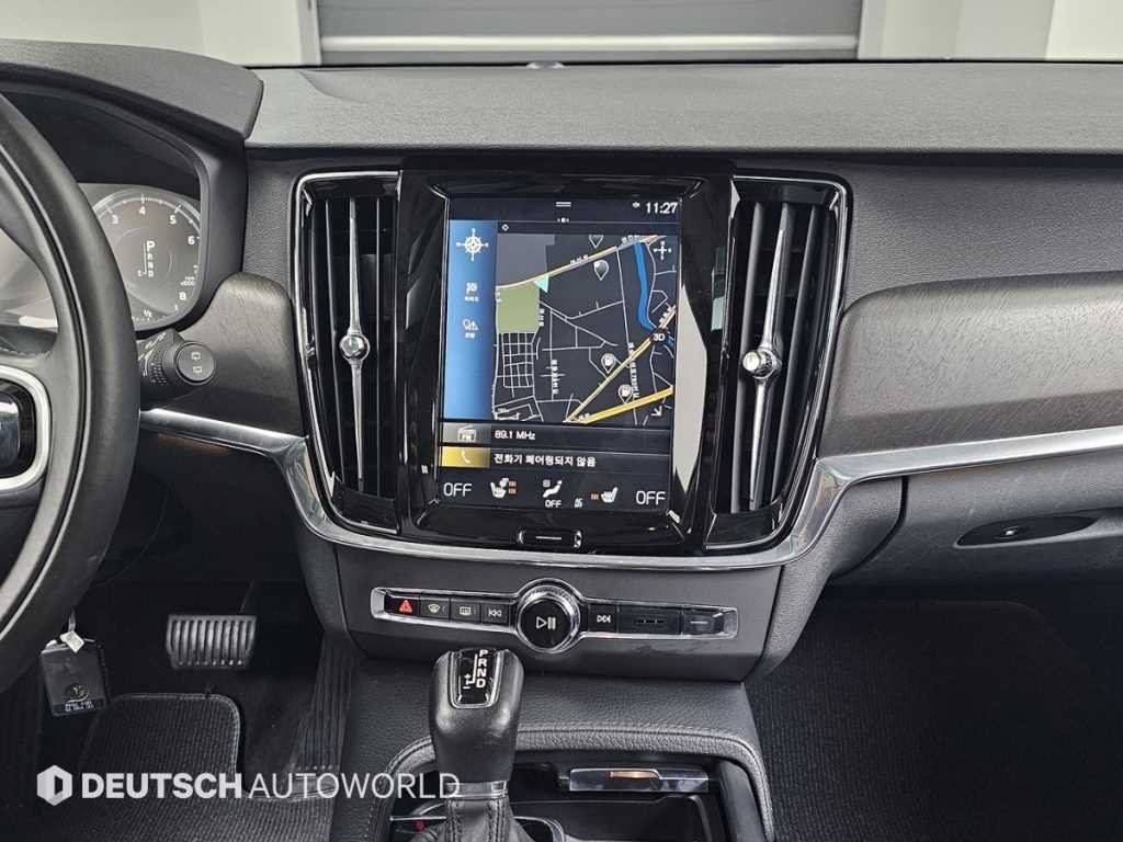 볼보 V90 V90 크로스컨트리 T5 AWD 이미지 14
